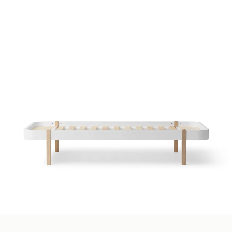 Oliver Furniture Wood Lounger Single Bed in White & Oak