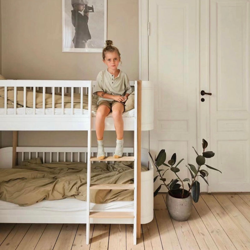 Oliver Furniture Wood Mini+ Low Bunk Bed in White & Oak