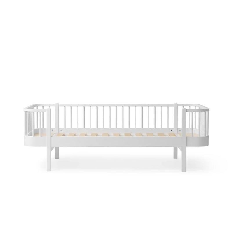 Oliver Furniture Wood Original Single Day Bed in All White