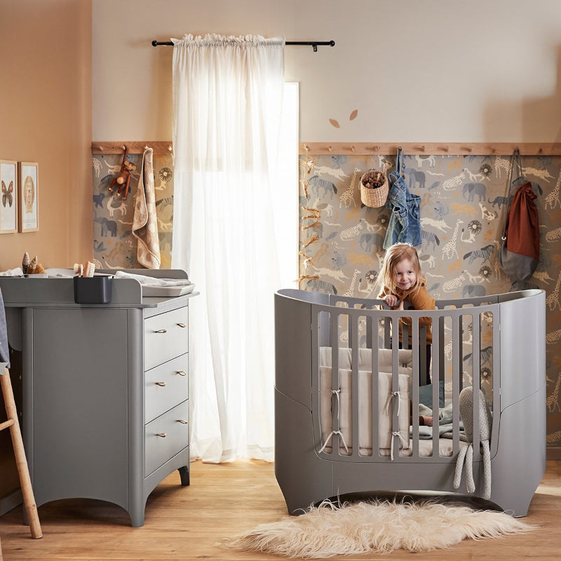 Leander Classic Cot in Grey